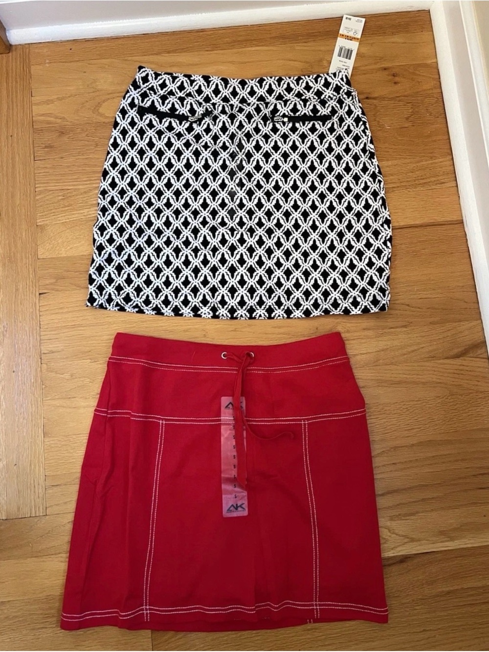 NEW W Tags Lot Of 2 Piece Women Skort Set Jones New York Anne Klein Size Small